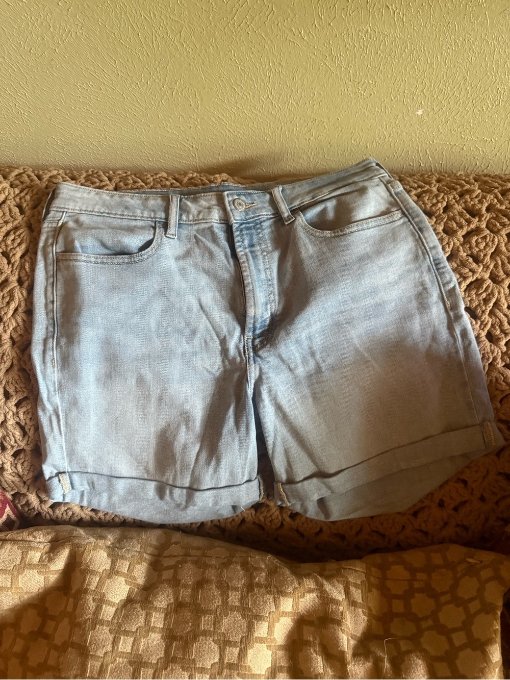 Old Navy Light Wash Denim Jean Shorts